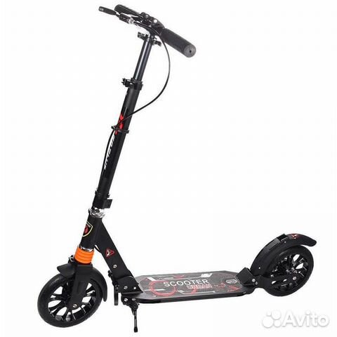 Скоростной городской самокат на резиновых колесах Скоростной городской самокат на резиновых колесах