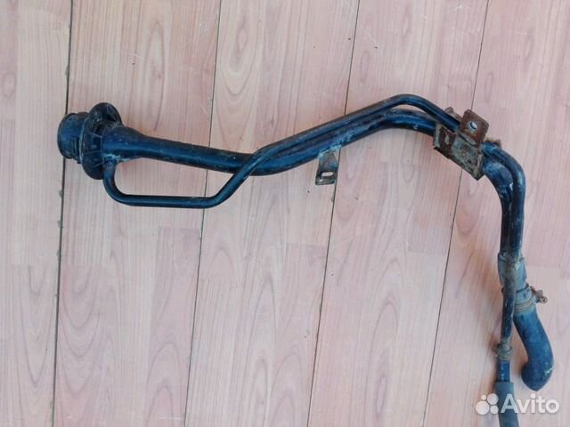 Горловина топливного бака Mazda 3 BL 2009-2013 Горловина топливного бака Mazda 3 BL 2009-2013