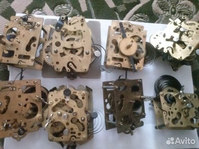Часы на запчасти
