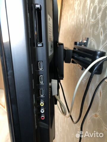 Телевизор samsung LE32C630K1W + тв приставка + кро Телевизор samsung LE32C630K1W + тв приставка + кро