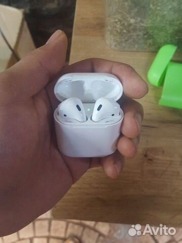 Продаю airpods оригинальный первое поколение состо Продаю airpods оригинальный первое поколение состо