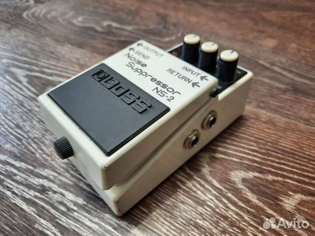Педаль эффектов Boss NS-2 шумодав Педаль эффектов Boss NS-2 шумодав