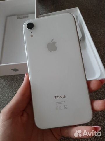 Телефон iPhone xr