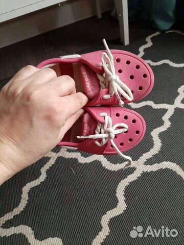 Обувь на девочку Crocs