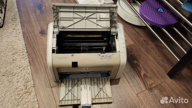 Принтер HP LaserJet 1020 без картриджа