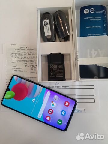 Телефон Samsung Galaxy A41 Телефон Samsung Galaxy A41