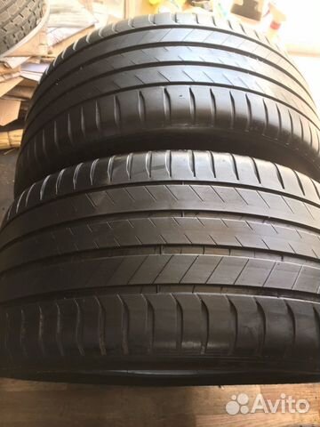 Шина 295/40/20 Michelin 2шт