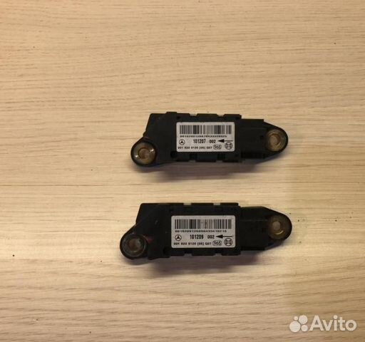 Датчик SRS для Mercedes 203 211 221 220 Датчик SRS для Mercedes 203 211 221 220