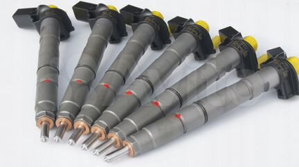 Форсунки 0 445 115 076 пьезо Мерседес