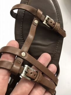 Босоножки Tods