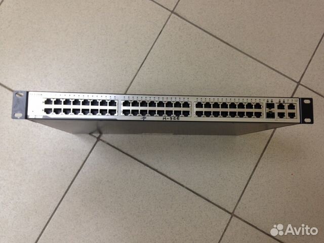 D-link DES-1252 коммутатор(switch) +4 патч-панели