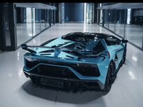 Lamborghini Aventador, 2021