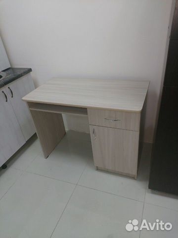 Стол писменный