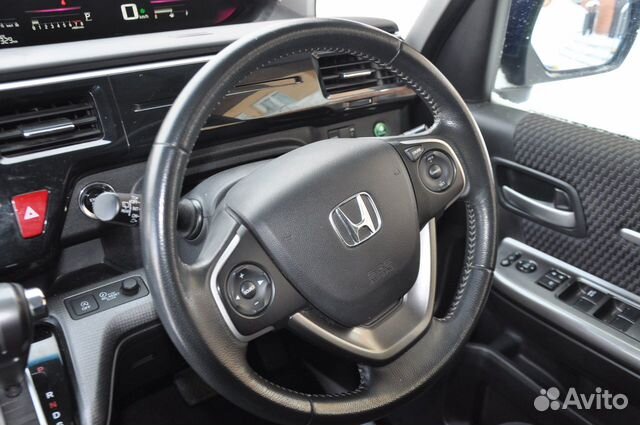 Honda Stepwgn 1.5 CVT, 2015, 100 000 км