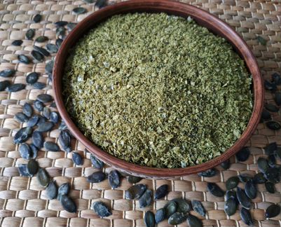 Семена тыквы обезжиренные цельные и хлопья