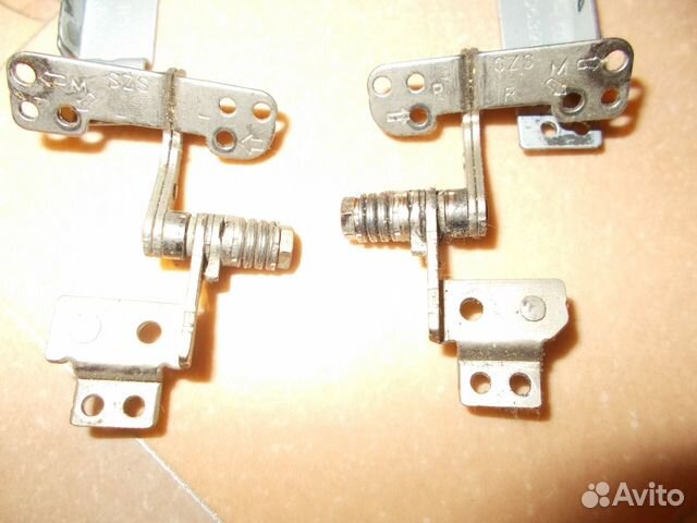 Петли Samsung R530, R540, R525, R528 (BA81-06390A)