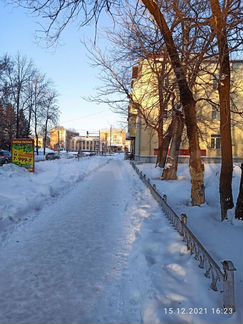 2-к. квартира, 46 м², 1/3 эт.