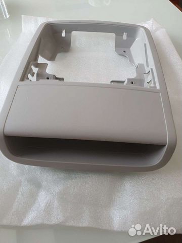 Очечник (полка) volkswagen jetta 2017