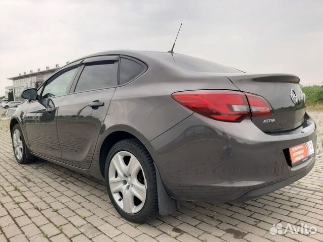 Opel Astra 1.6 МТ, 2012, 138 000 км