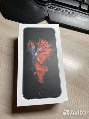 Коробка iPhone