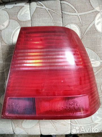 Фонарь задний правый на Volkswagen Jetta