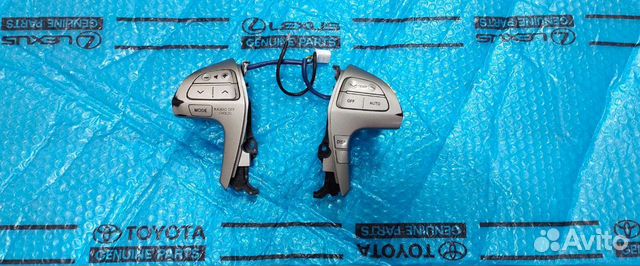 Кнопки руля Camry 40 Оригинал