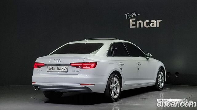 Audi A4 2.0 AMT, 2018, 24 627 км