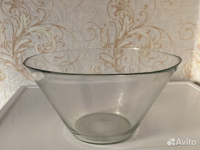 Стеклянное блюдо большое