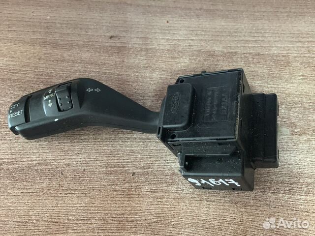 Переключатель поворотов Фокус 2