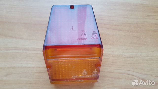 Рассеиватель верхний заднего фонаря газ 24+фонарь