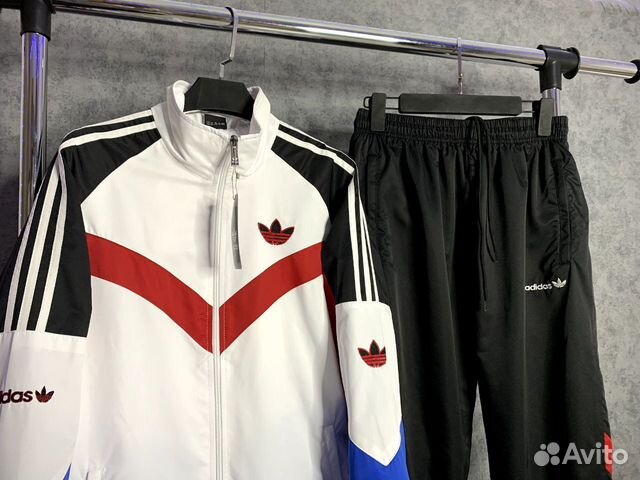 Спортивный костюм Adidas