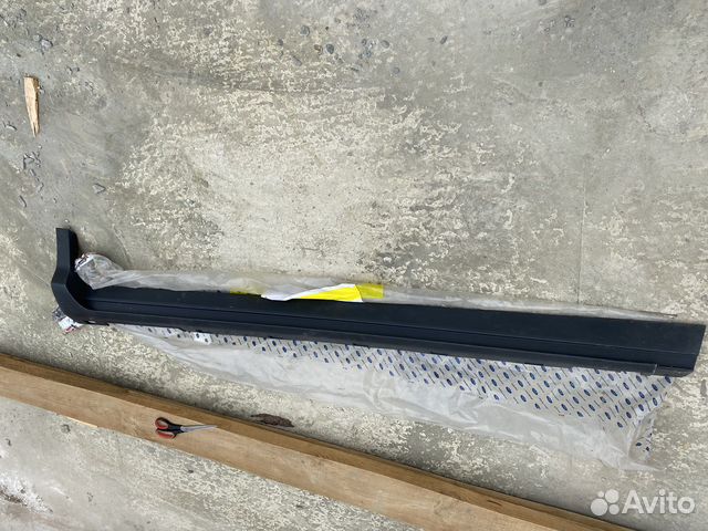 Накладка порога правая, форд куга 2 (оригинал)