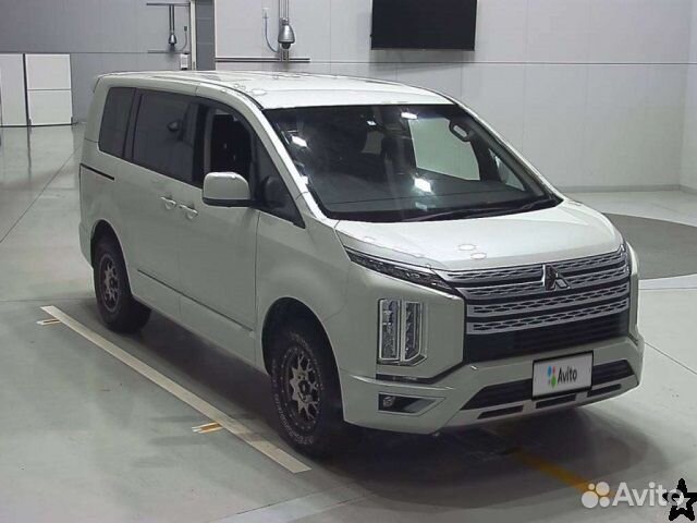 Mitsubishi delica d5 2020