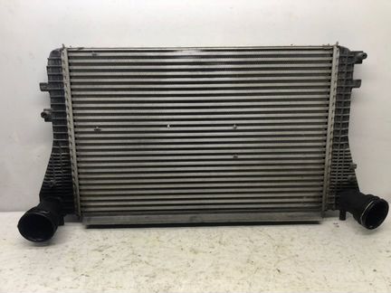 Интеркулер Volkswagen Passat Cc 2.0 2010