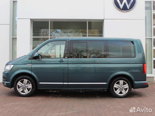 Volkswagen Multivan 2.0 AMT, 2018, 109 130 км