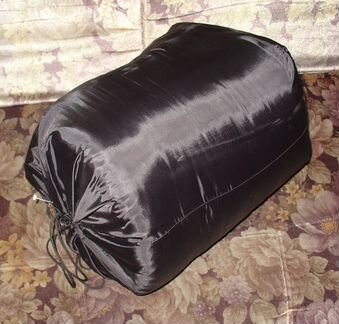 Продаю новый спальный туристический мешок Fenix