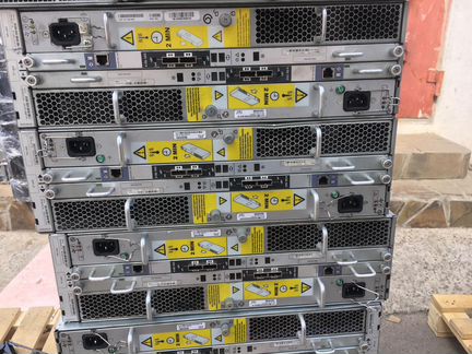 Дисковые массивы EMC