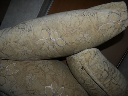 Подушки, наволочки, шторы