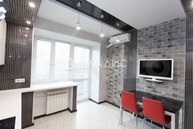 4-к. квартира, 115 м², 5/5 эт.