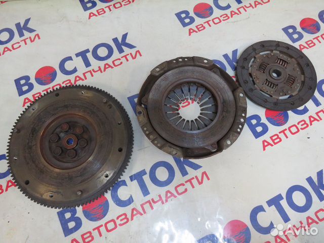 Маховик nissan AD WFY10 GA15DE, GA15DS