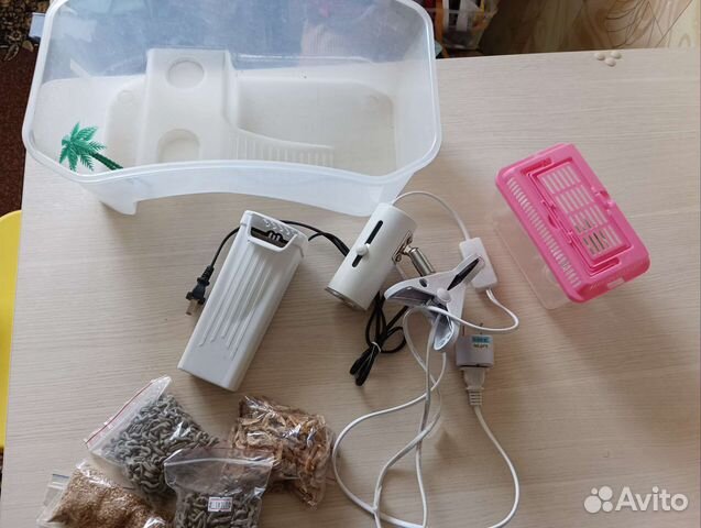 Домик для черепах и аксессуары