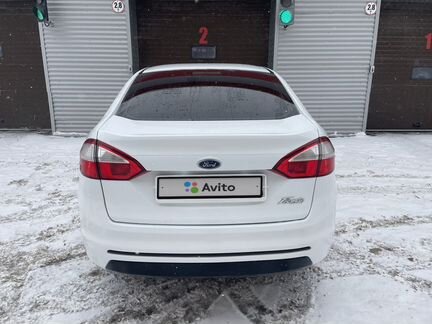 Ford Fiesta 1.6 МТ, 2015, 99 500 км