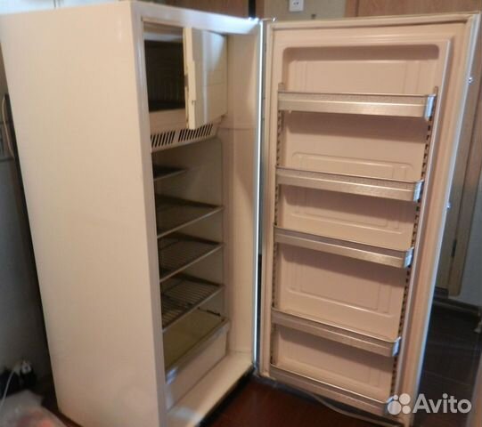Холодильник рабочий.ЗИЛ-64 кш-260П 1990 г. выпуска