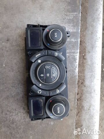 Блок управления климатом Peugeot 308