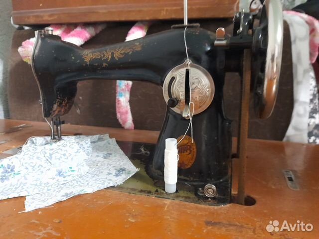 Швейная машина