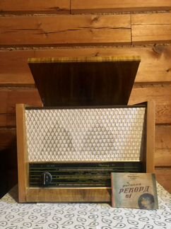 Радиола Рекорд 61