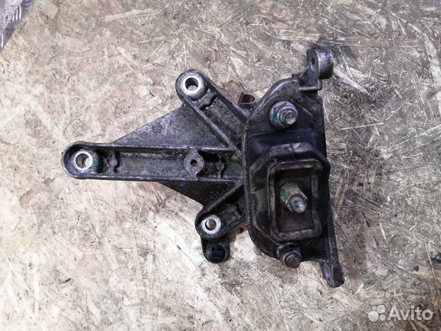 Кронштейн Подушка МКПП Рено Дастер 1.6