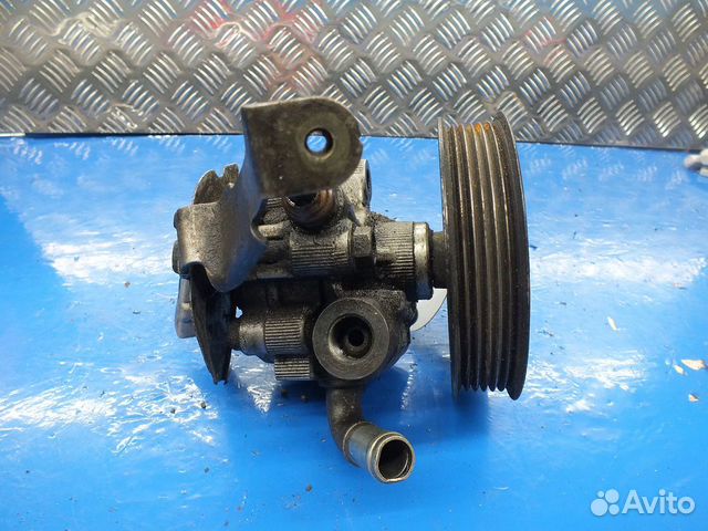 Насос гур Toyota camry avensis гидроусилитель