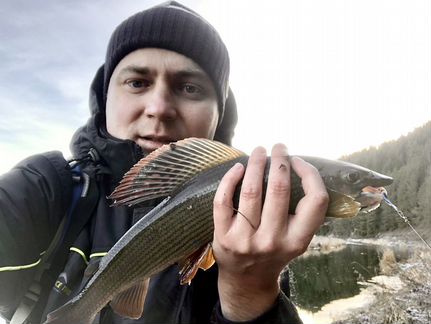 Блесна на Хариуса ручная работа Малек 1.5гр 2шт