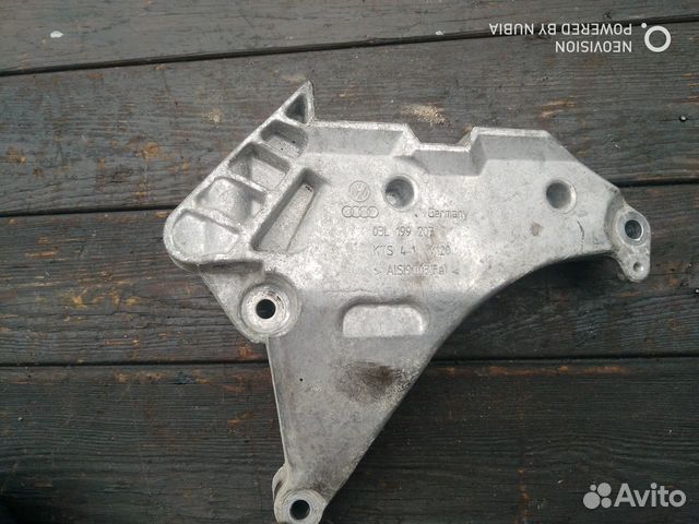 Кронштейн бампера гольф 6